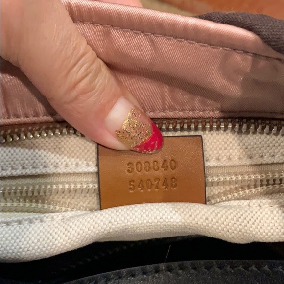 NWT Authentic Gucci Nylon Guccissima Messenger Bag - Picture 9 of 10